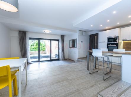 Prodej bytu, 1+kk, 81 m² obrázek