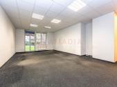 Pronájem - kanceláře, 72 m²