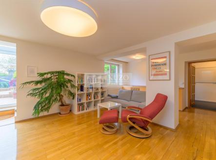 Prodej - dům/vila, 331 m²