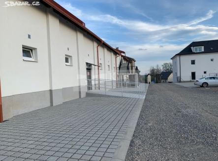 rxicd9.jpeg | Pronájem - skladovací prostor, 12 m²