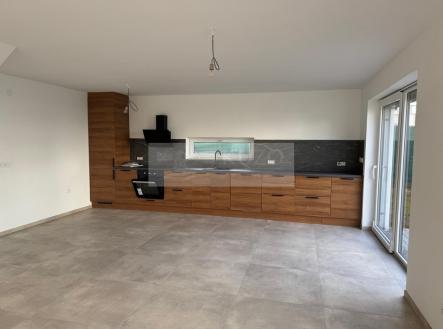 whatsapp-image-2026-02-28-at-06.03.39.jpeg | Prodej - dům/vila, 164 m²