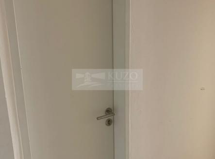 whatsapp-image-2024-09-06-at-08-42-38.jpeg | Pronájem - skladovací prostor, 4 m²