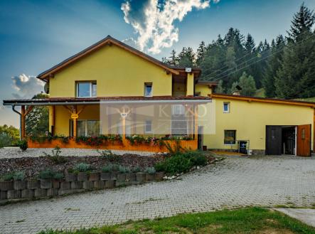Prodej - dům/vila, 262 m² obrázek