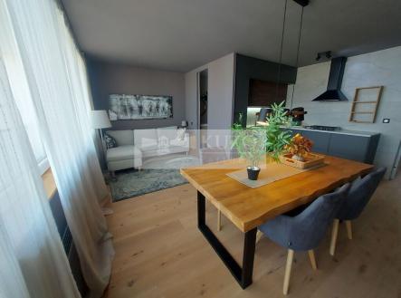 003.jpg | Pronájem bytu, 3+kk, 76 m²