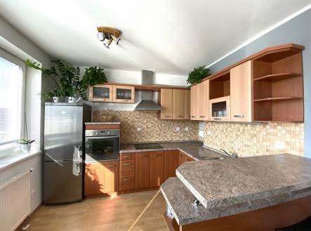 6-1.jpg | Prodej bytu, 1+kk, 39 m²