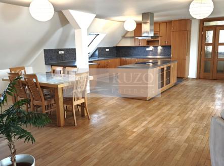 1744020773671.jpg | Pronájem - kanceláře, 237 m²