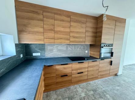 img-20250618-wa0061.jpg | Pronájem - dům/vila, 166 m²
