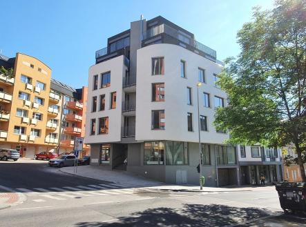 3-1.jpg | Pronájem bytu, 3+kk, 75 m²