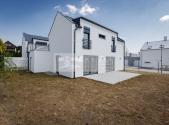 Pronájem - dům/vila, 164 m²