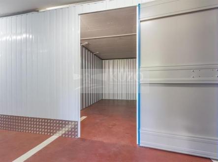 img-1895-hdr.jpg | Pronájem - skladovací prostor, 7 m²