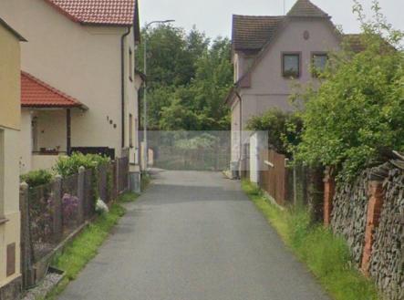 ulice-k-pozemku.jpg | Prodej - pozemek pro bydlení, 1 285 m²