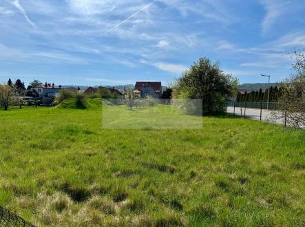 zahrada-od-koleji.jpg | Prodej - pozemek pro bydlení, 2 582 m²