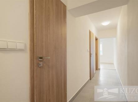 fdf4372-edit.jpg | Prodej bytu, 3+kk, 77 m²