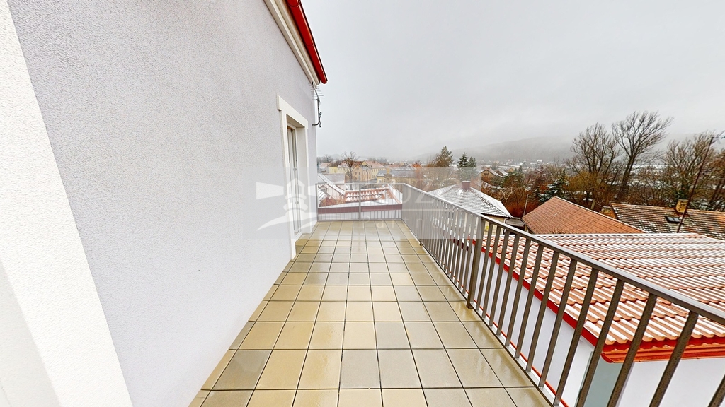 pronajem-bytu-2kk-lochovice-02092024-125436.jpg