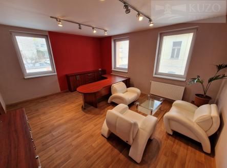 20220314-144051.jpg | Pronájem - obchodní prostor, 158 m²