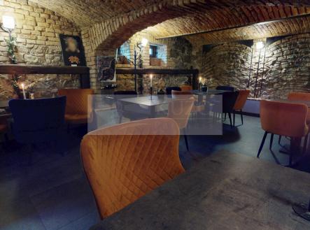 zastavka-pribram-marianska-02252025-113105.jpg | Prodej - restaurace, 105 m²