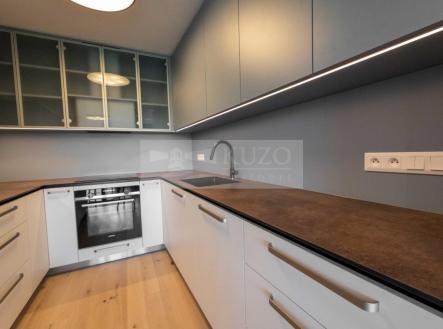 9.jpg | Pronájem bytu, 2+kk, 70 m²