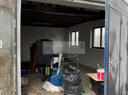 img-9512.jpg | Pronájem - malý objekt/garáž