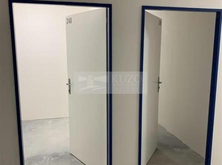 img-3582.jpg | Pronájem - skladovací prostor, 5 m²