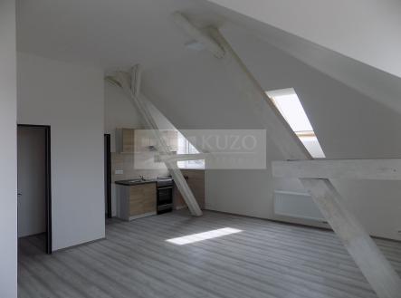 Pronájem bytu, 2+kk, 68 m² obrázek