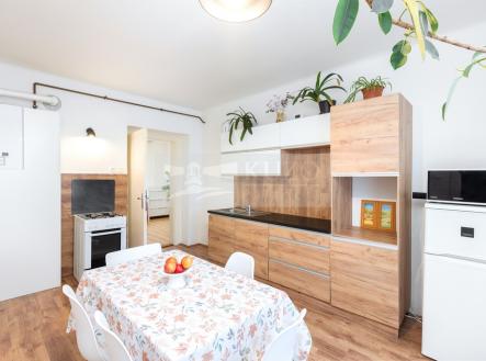 505a9916-hdr.jpg | Prodej bytu, 3+1, 106 m²