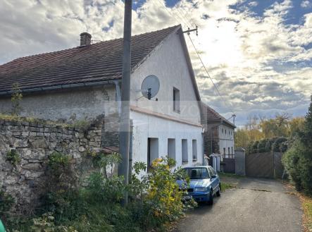 dumzvenku2.jpeg | Prodej - dům/vila, 95 m²