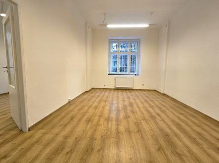2.jpg | Pronájem - kanceláře, 105 m²