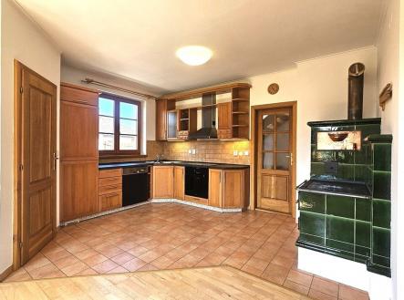 3-2.jpg | Prodej - dům/vila, 252 m²