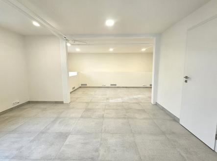 4-2.jpg | Pronájem - kanceláře, 46 m²