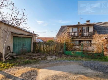 generated-image-march-28-2026-4-48pm.jpg | Prodej - dům/vila, 220 m²