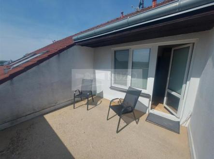 0001.jpg | Pronájem bytu, 4+kk, 127 m²