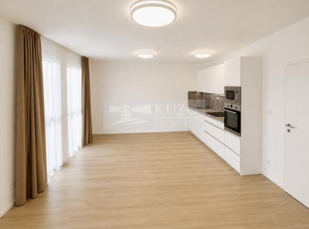 b5a243dc-433a-486f-812c-a19acaf6792a.jpeg | Prodej bytu, 1+kk, 36 m²
