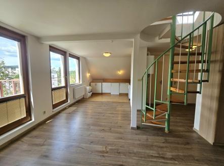 1.jpg | Pronájem bytu, 2+kk, 84 m²