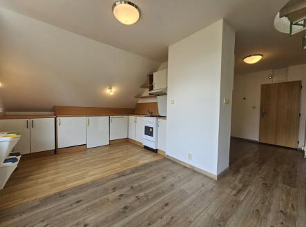 4.jpg | Pronájem bytu, 2+kk, 84 m²