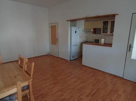 img-20241019-153017.jpg | Pronájem bytu, 2+1, 47 m²