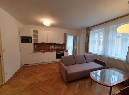 20220620_183429.jpg | Pronájem bytu, 2+kk, 58 m²