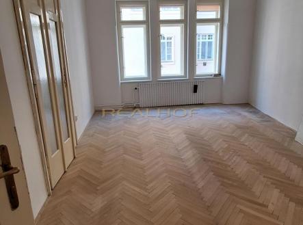 20250103_102152.jpg | Pronájem bytu, 2+1, 67 m²