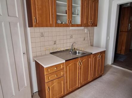 20250103_101853.jpg | Pronájem bytu, 2+1, 67 m²
