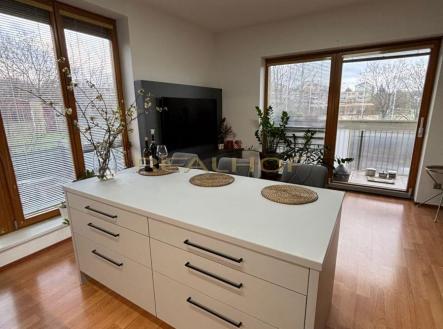 WhatsApp Image 2026-03-29 at 19.17.05 (6).jpeg | Prodej bytu, 3+kk, 77 m²