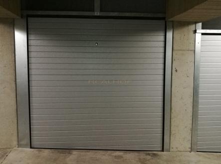 fotografie | Pronájem - malý objekt/garáž