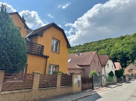 . | Prodej - dům/vila, 160 m²