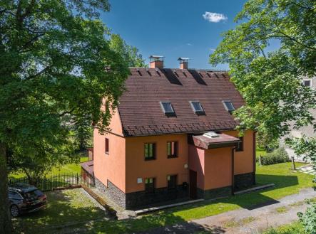 . | Prodej - dům/vila, 320 m²