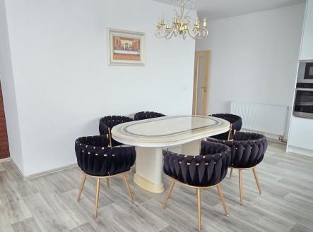 . | Prodej bytu, 3+kk, 110 m²