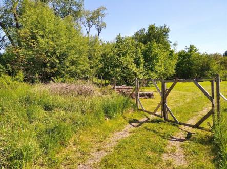 . | Prodej - pozemek pro bydlení, 4 702 m²