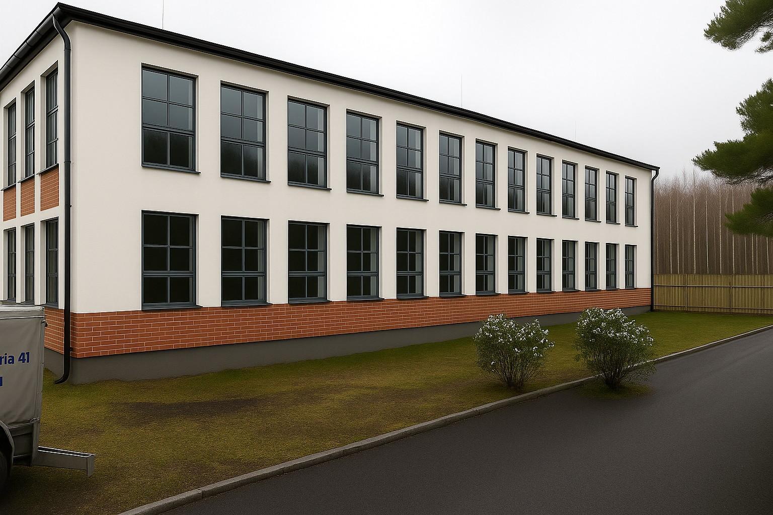 Výrobní hala ze zadu 2.jpg