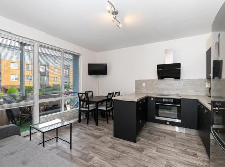 13.jpg | Prodej bytu, 2+1, 61 m²