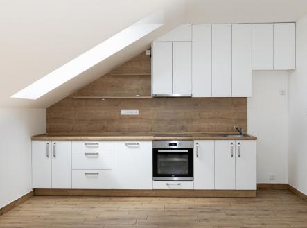 13.jpg | Pronájem bytu, 2+kk, 52 m²