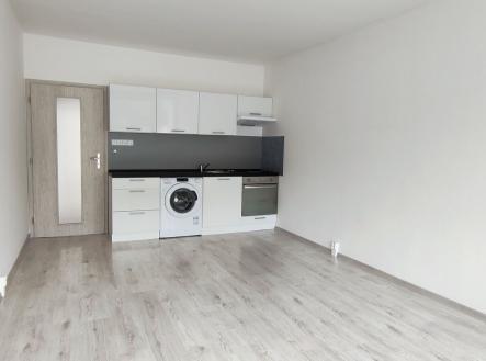 Pronájem bytu, 1+kk, 30 m² obrázek