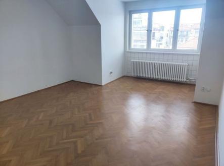 . | Pronájem bytu, 2+1, 85 m²