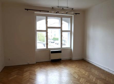 . | Pronájem bytu, 2+kk, 44 m²